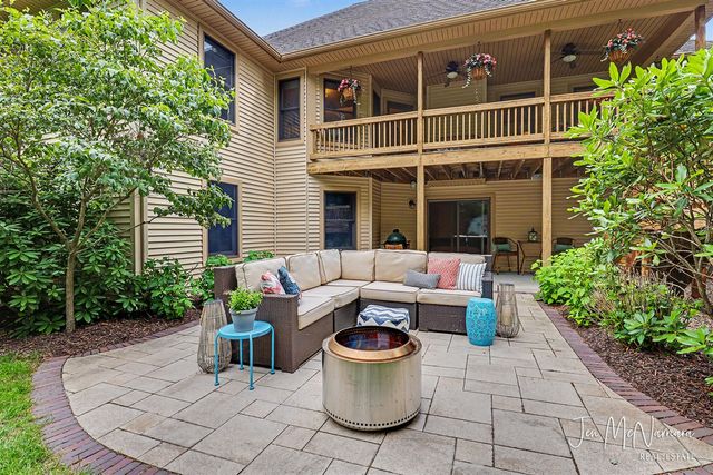 3701 Webber Pines Drive, Grand Rapids, MI 49525