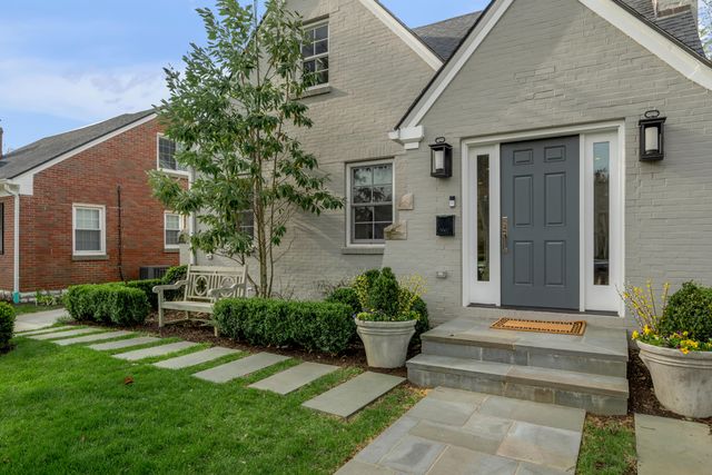 224 Chenault Road, Lexington, KY 40502