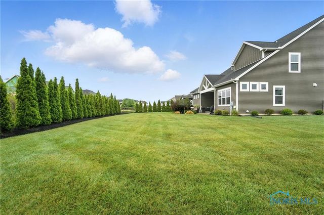 4711 SUNNY CREEK LN, Sylvania, OH 43560