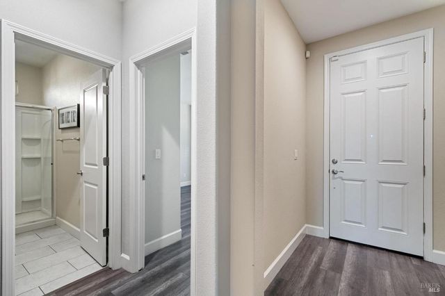 7012 Cardinal Ct, Vacaville, CA 95687