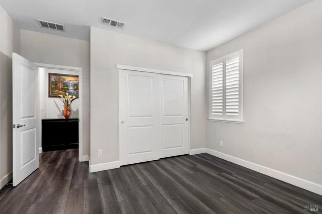 7012 Cardinal Ct, Vacaville, CA 95687