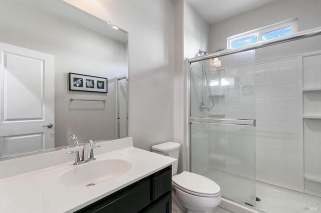 7012 Cardinal Ct, Vacaville, CA 95687