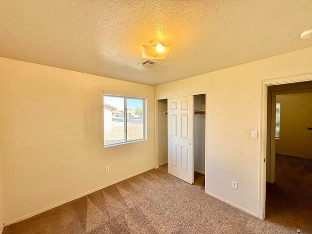 6263 E 42 St, Yuma, AZ 85365