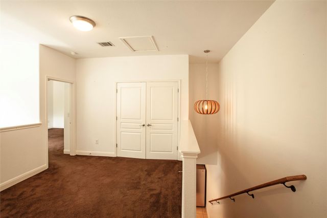 3406 Menchaca RD 28, Austin, TX 78704