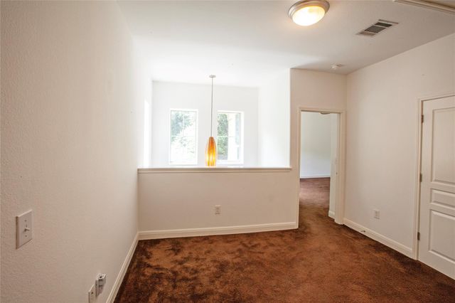 3406 Menchaca RD 28, Austin, TX 78704