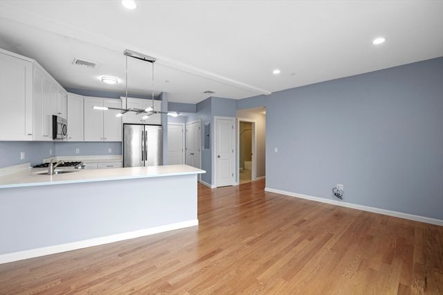 172 Kimball Ave 3B, Revere, MA 02151