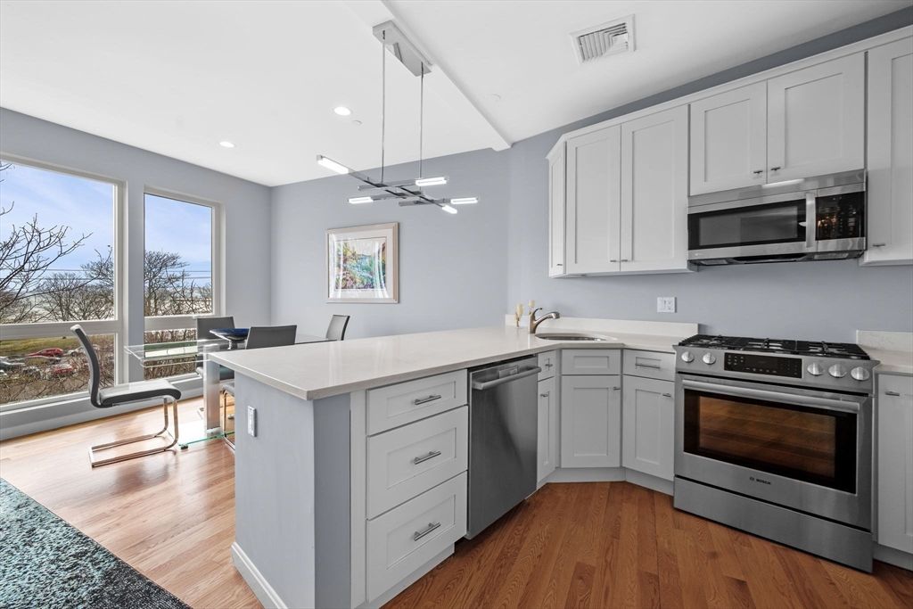 172 Kimball Ave 3B, Revere, MA 02151