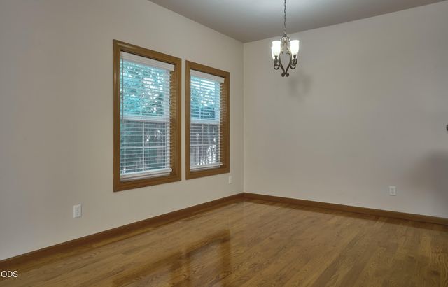 238 Fieldbrook Court, Medford, OR 97504