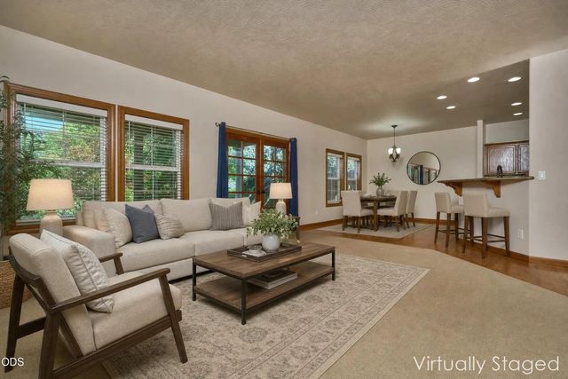 238 Fieldbrook Court, Medford, OR 97504