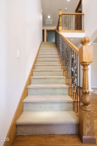 238 Fieldbrook Court, Medford, OR 97504