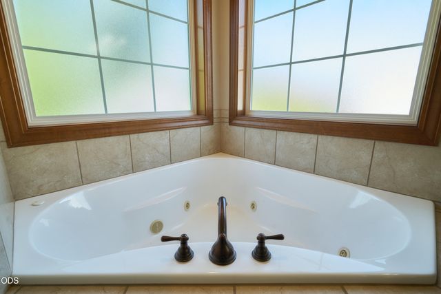 238 Fieldbrook Court, Medford, OR 97504