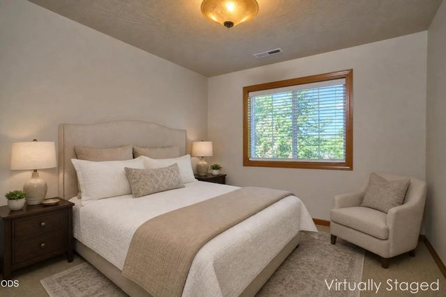 238 Fieldbrook Court, Medford, OR 97504