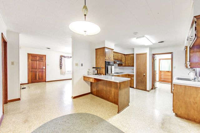 218 Eagle Dr, Raceland, LA 70394