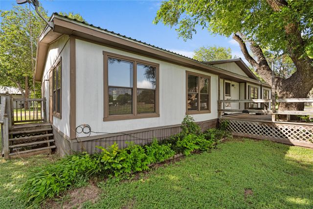 105 County Road 1239, Kopperl, TX 76652
