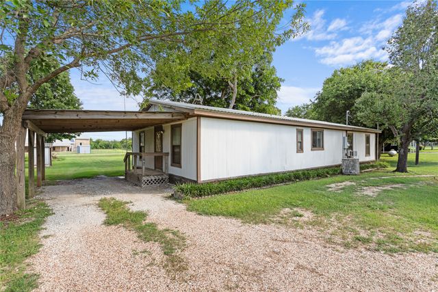 105 County Road 1239, Kopperl, TX 76652