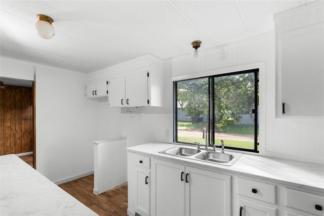105 County Road 1239, Kopperl, TX 76652