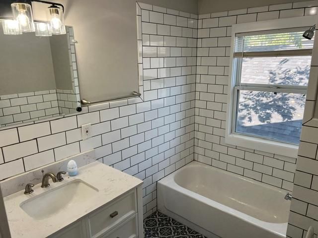 4306 Highland Avenue, Kansas City, MO 64110
