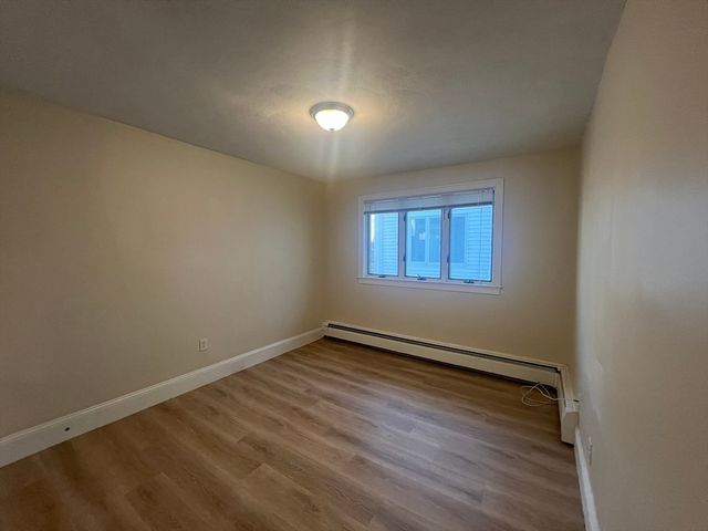 66 Humphrey Street 2, Swampscott, MA 01907