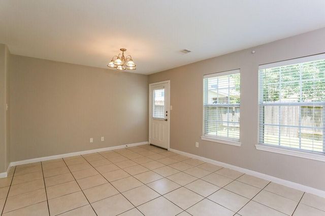4946 S Cancun Drive, Houston, TX 77045