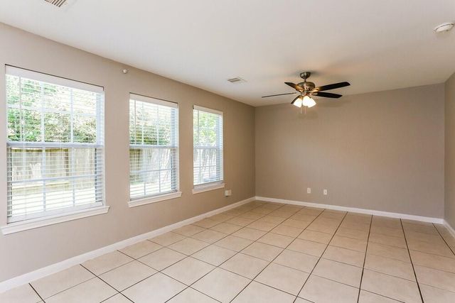 4946 S Cancun Drive, Houston, TX 77045