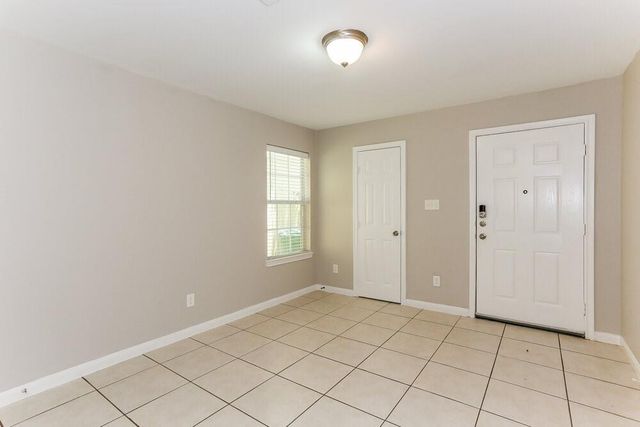 4946 S Cancun Drive, Houston, TX 77045