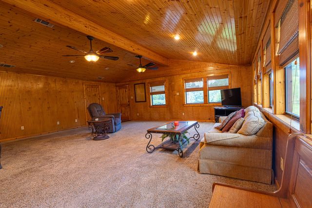 4482 Farm Road 3357, Winnsboro, TX 75494