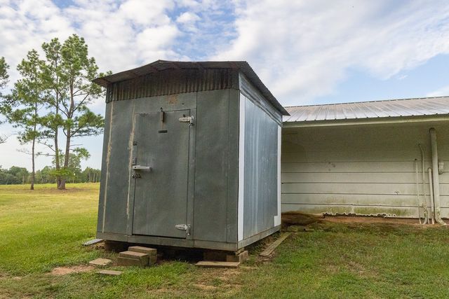 4482 Farm Road 3357, Winnsboro, TX 75494