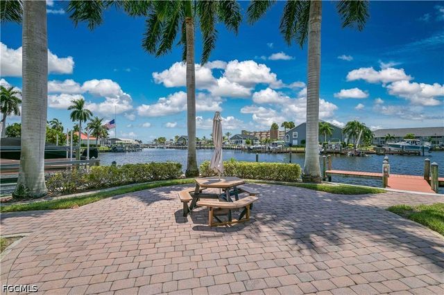 4719 SE 17th PL 307, Cape Coral, FL 33904