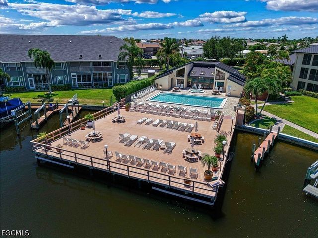 4719 SE 17th PL 307, Cape Coral, FL 33904