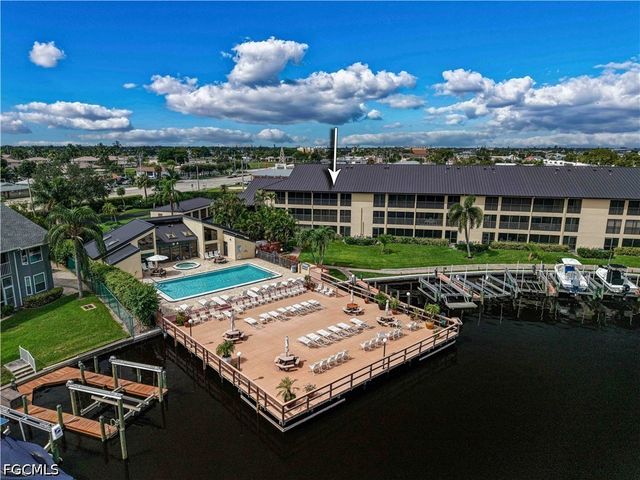 4719 SE 17th PL 307, Cape Coral, FL 33904
