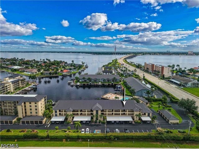 4719 SE 17th PL 307, Cape Coral, FL 33904