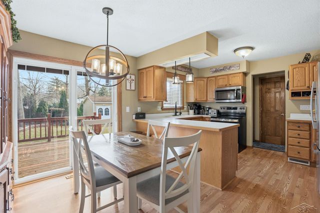 3804 Sweetbrier Terrace, Midland, MI 48642