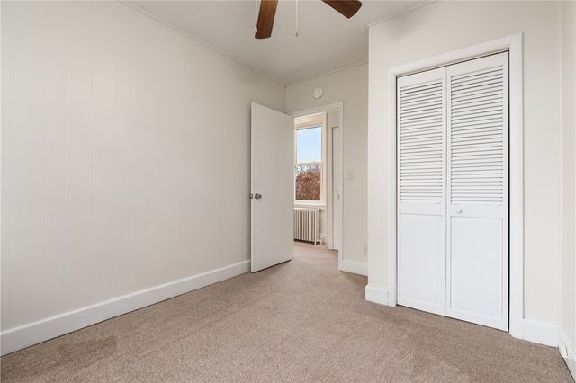 4229 Bristol St, Greenfield, PA 15207