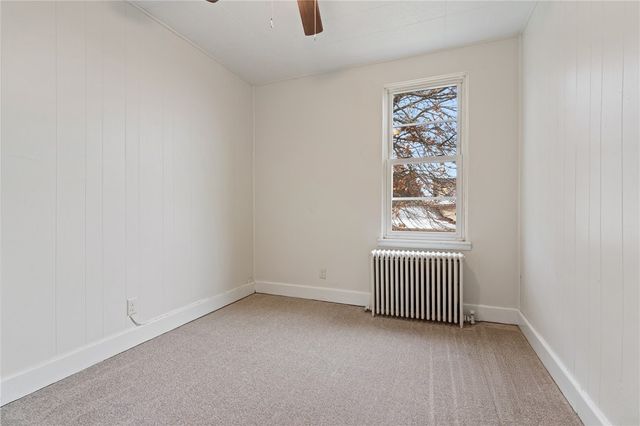 4229 Bristol St, Greenfield, PA 15207