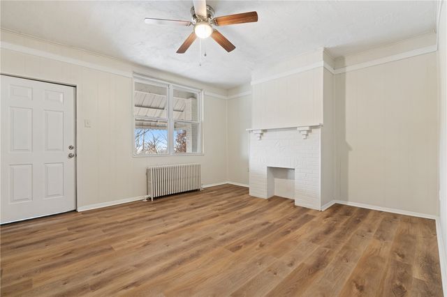 4229 Bristol St, Greenfield, PA 15207