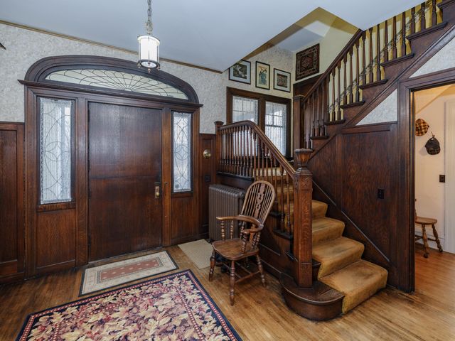 204 Monroe Street, Kalamazoo City, MI 49006