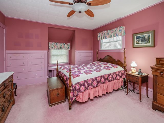 204 Monroe Street, Kalamazoo City, MI 49006