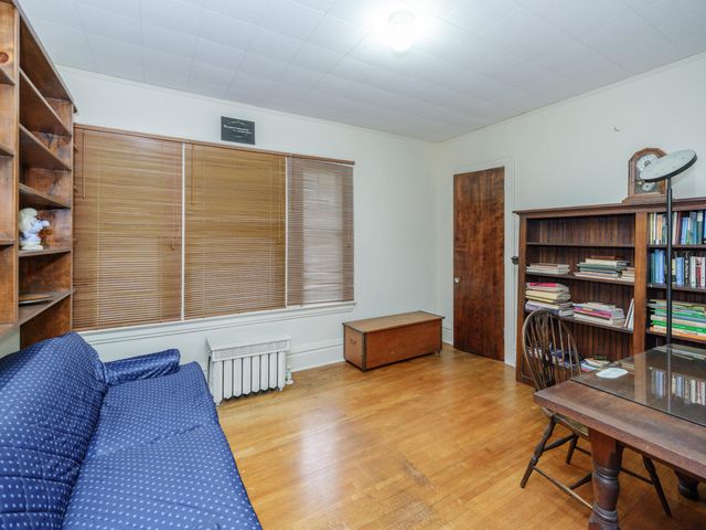 204 Monroe Street, Kalamazoo City, MI 49006