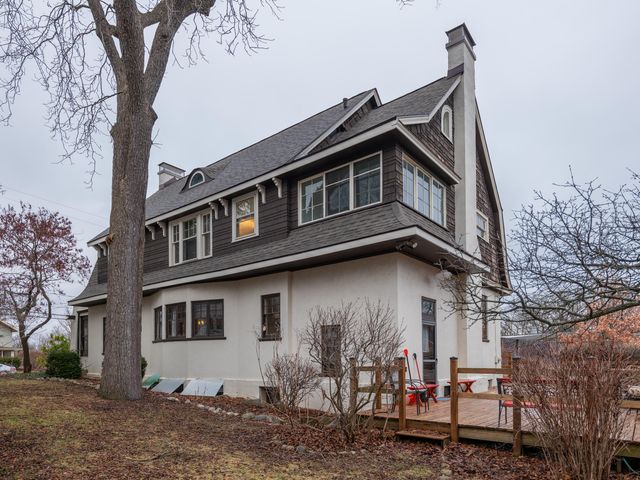 204 Monroe Street, Kalamazoo City, MI 49006