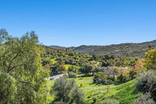 31424 Lilac Road, Valley Center, CA 92082