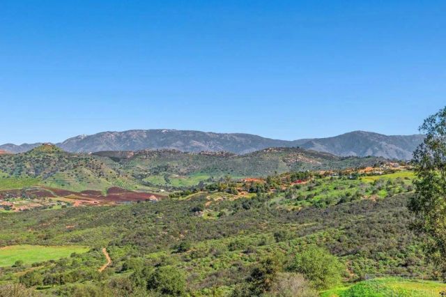 31424 Lilac Road, Valley Center, CA 92082