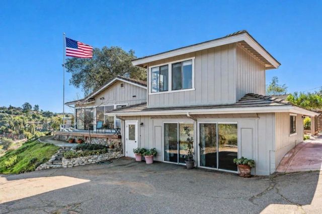 31424 Lilac Road, Valley Center, CA 92082