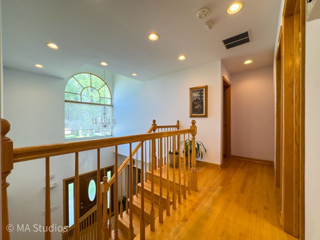7940 N Oketo Avenue, Niles, IL 60714