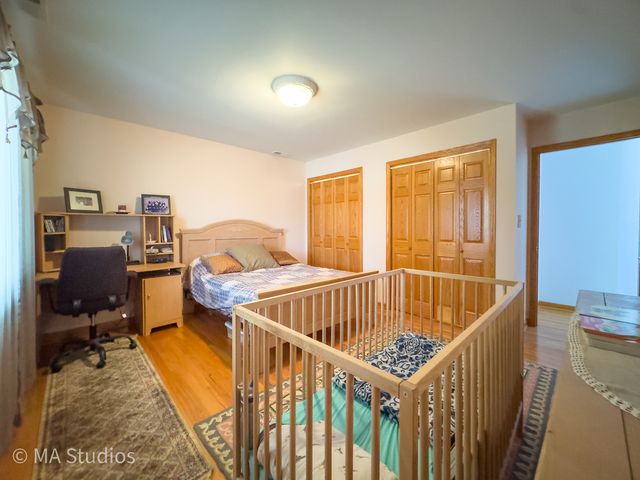 7940 N Oketo Avenue, Niles, IL 60714