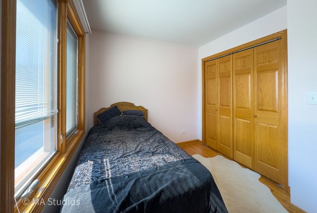 7940 N Oketo Avenue, Niles, IL 60714