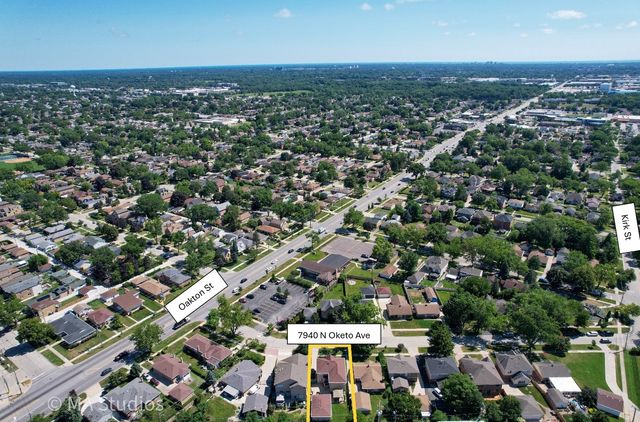 7940 N Oketo Avenue, Niles, IL 60714