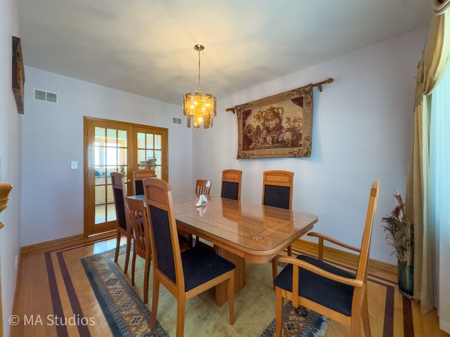 7940 N Oketo Avenue, Niles, IL 60714