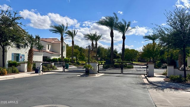 14200 W VILLAGE Parkway 2148, Litchfield Park, AZ 85340