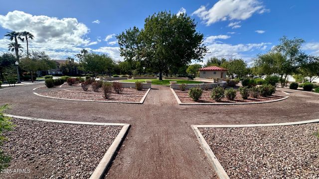 14200 W VILLAGE Parkway 2148, Litchfield Park, AZ 85340