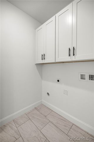 7841 N Santos Drive, Citrus Springs, FL 34434